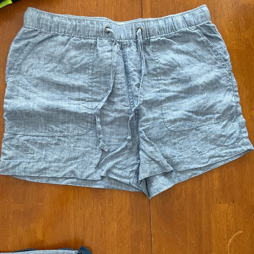 C&C California Light Blue Shorts 100% linen